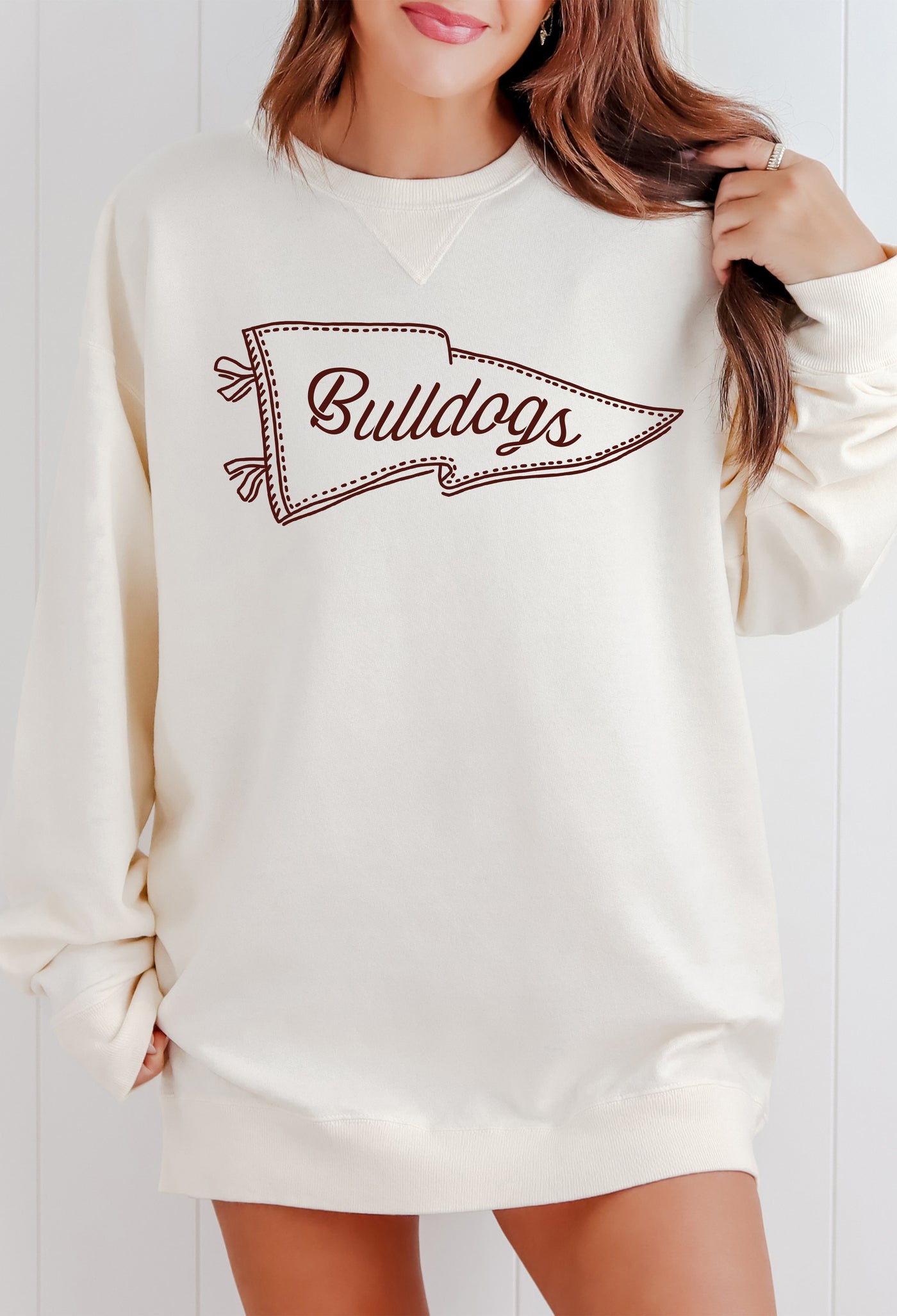 CUSTOM VINTAGE PENNANT FLAG GRAPHIC SWEATER