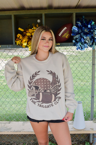 THE TAILGATE CLUB