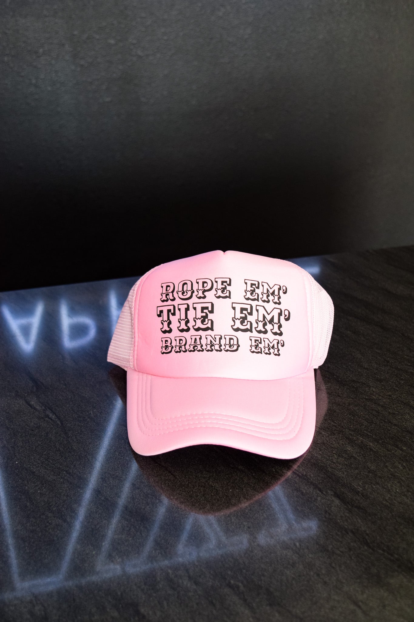 ROPE EM TIE EM BRAND EM