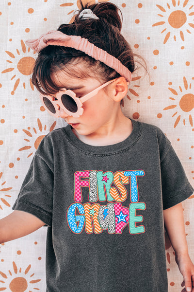YOUTH GRADE GRAPHIC TEE