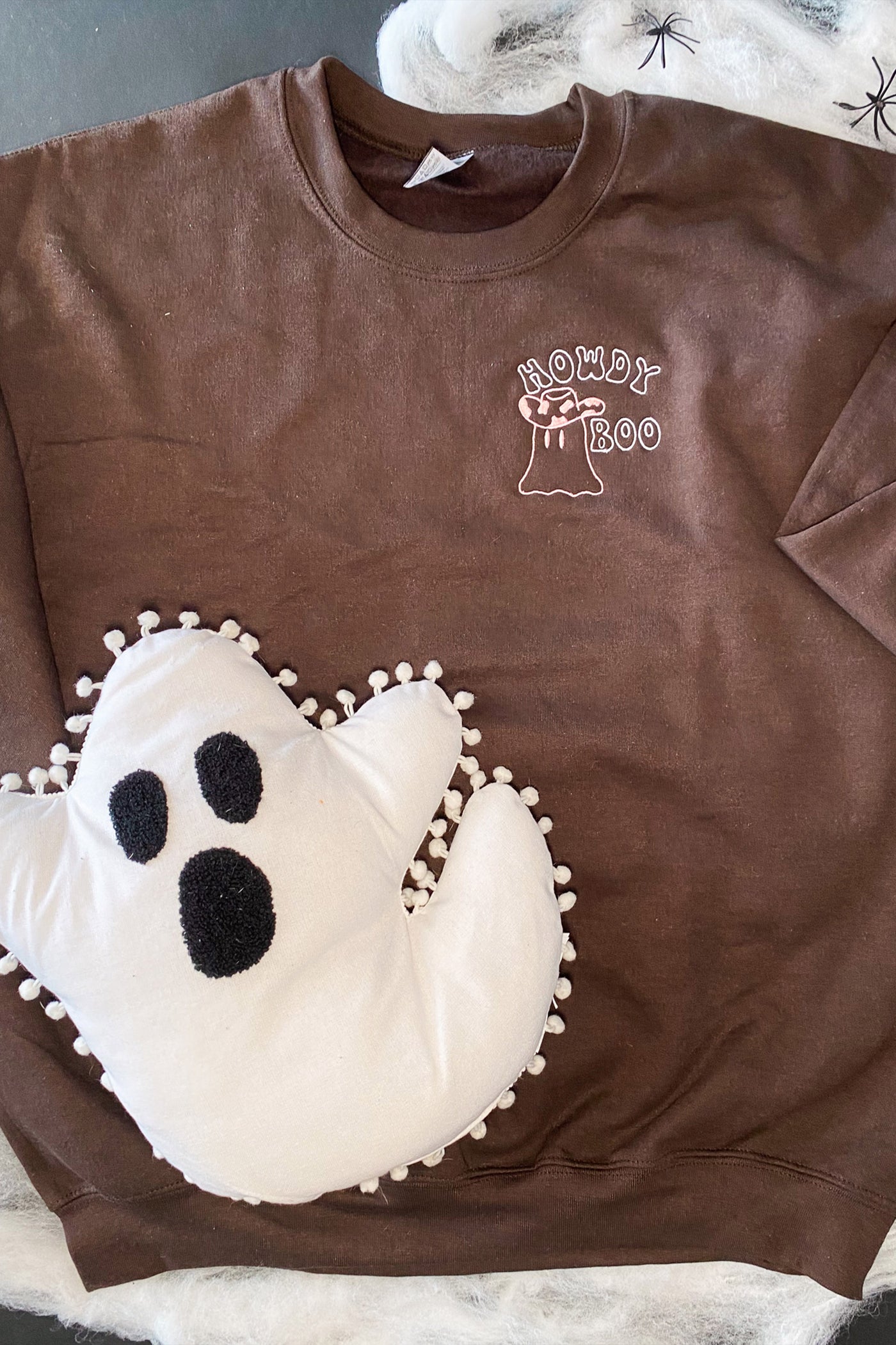HOWDY BOO EMBROIDERED SWEATER