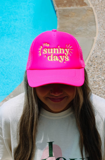 SUNNY DAYS TRUCKER CAP