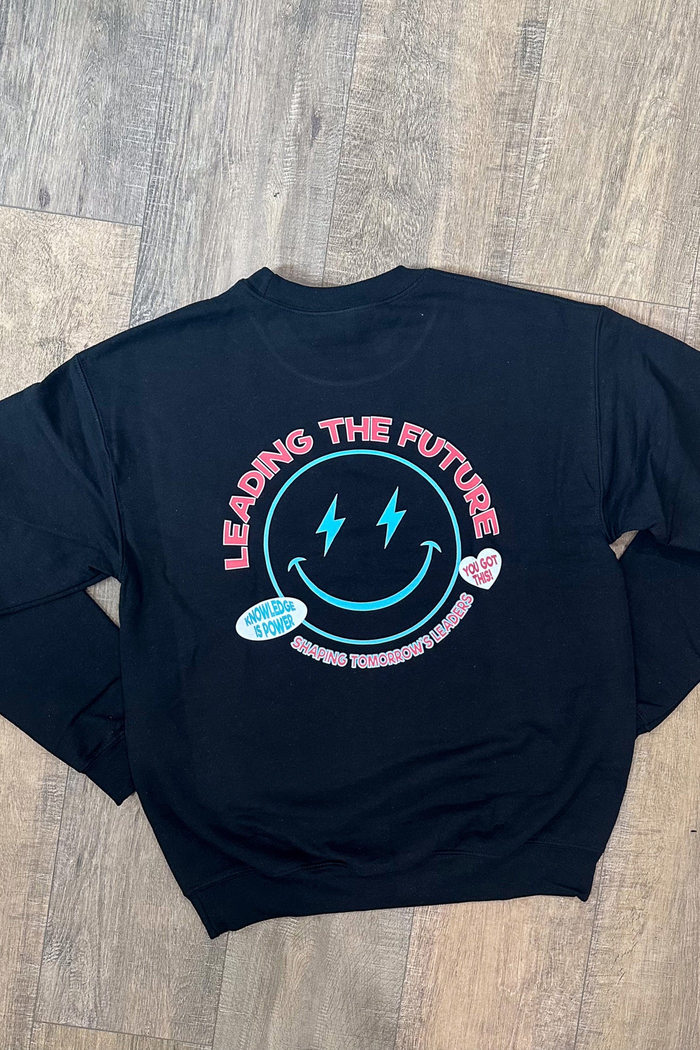 LEADING THE FUTURE GRAPHIC SWEATER