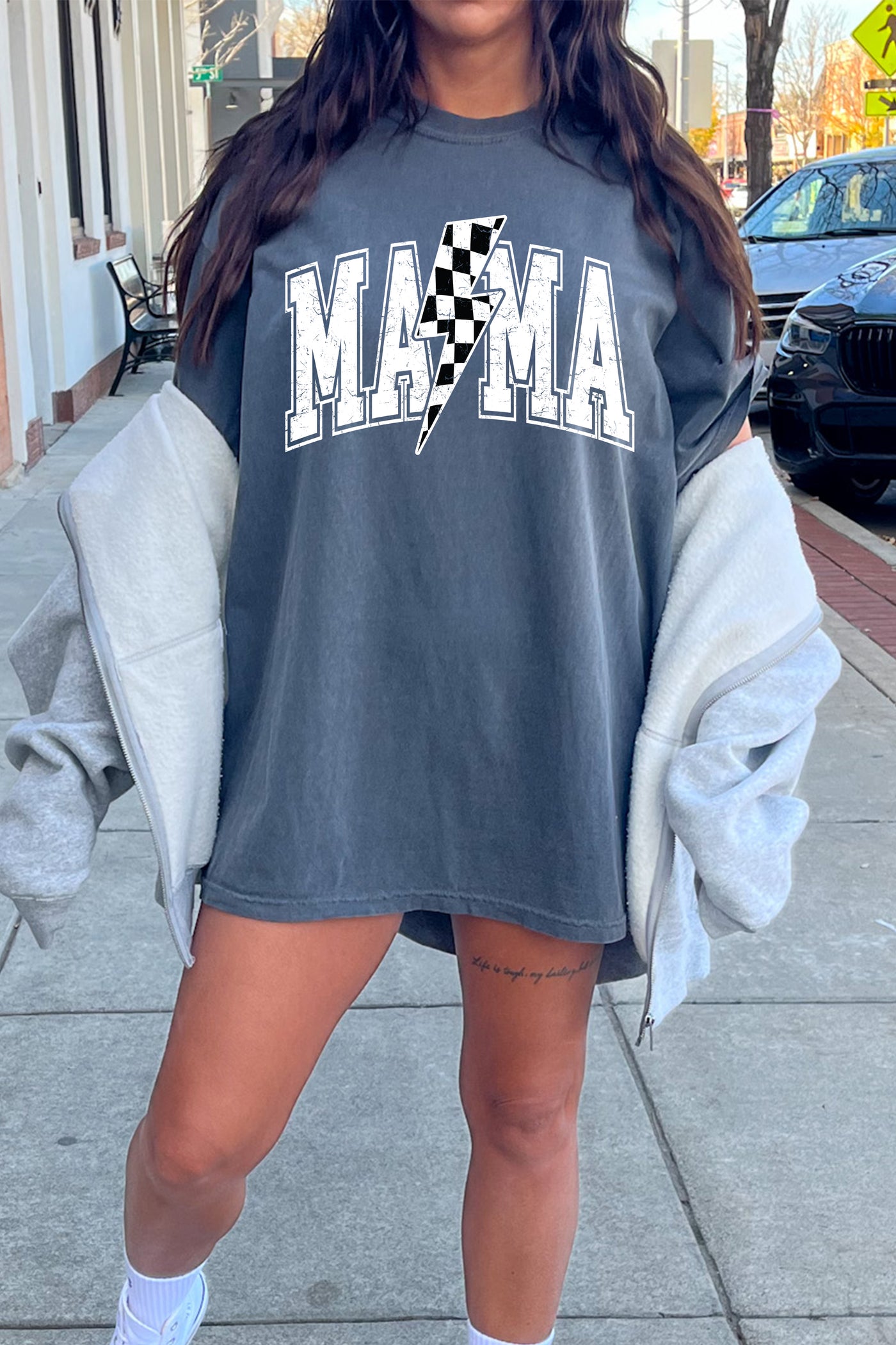 MAMA LIGHTENING BOLT