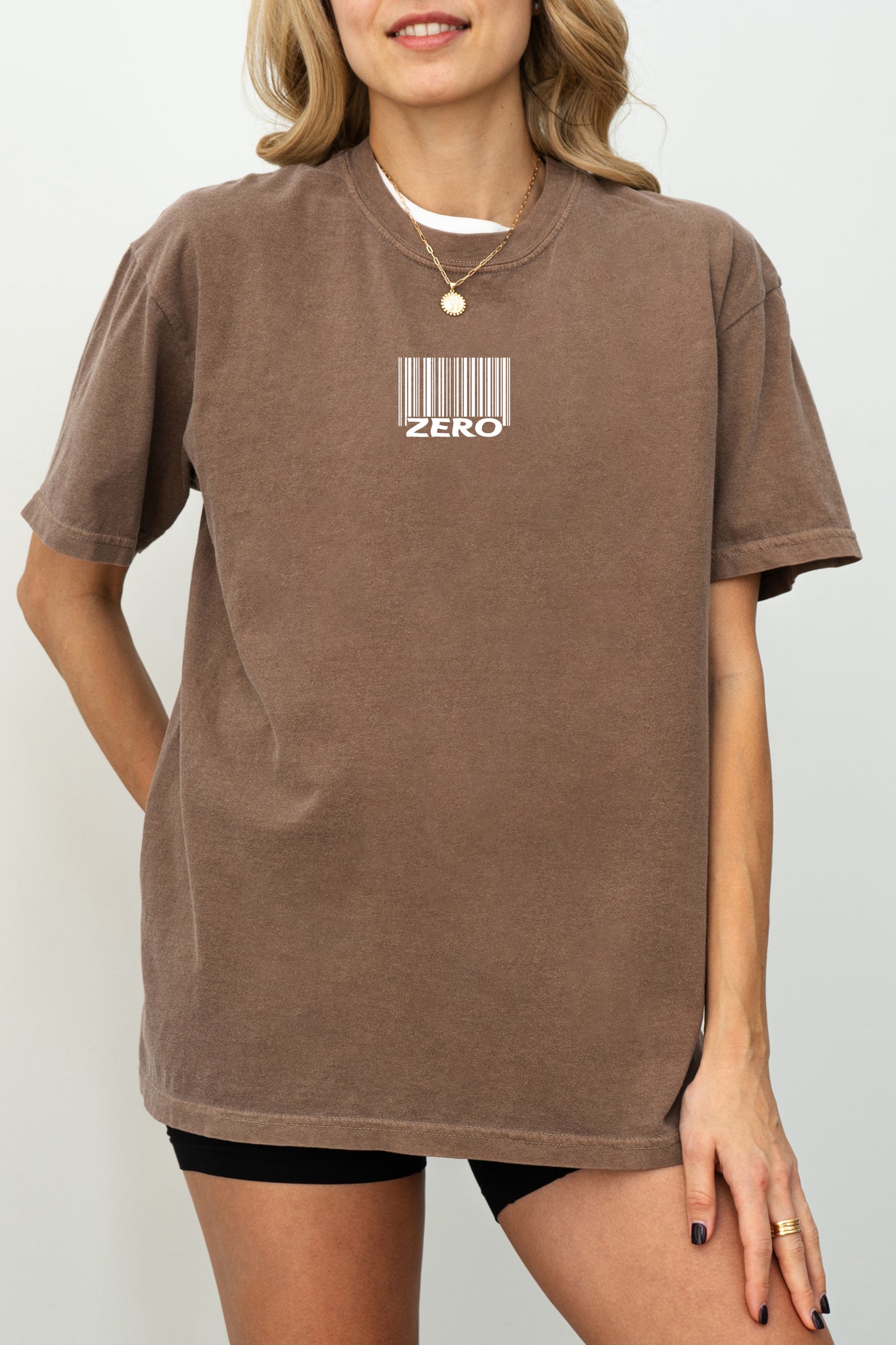 IT COSTS ZERO DOLLARS GRAPHIC TEE