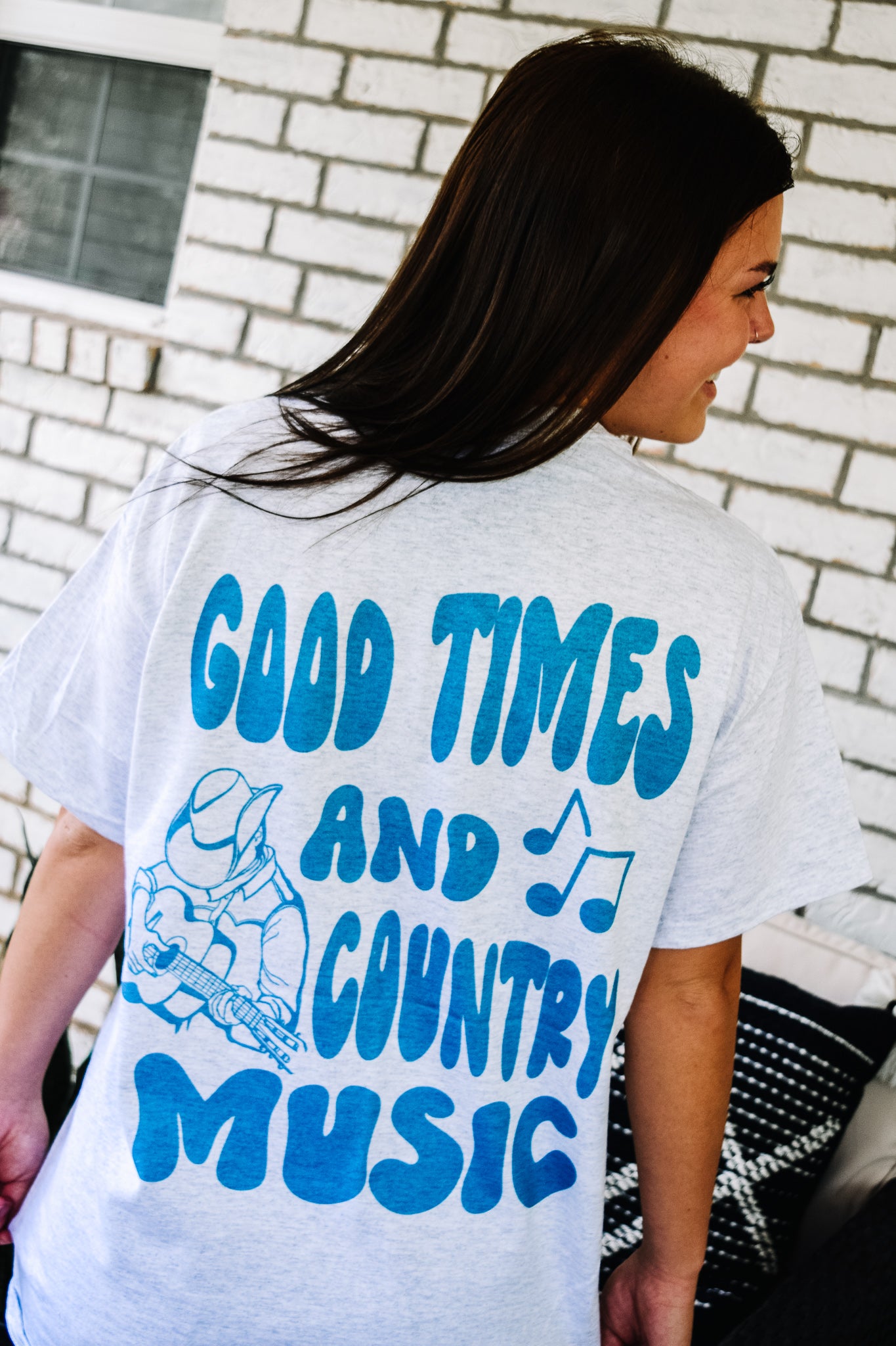 GOOD TIMES AND COUNTRY MUSIC