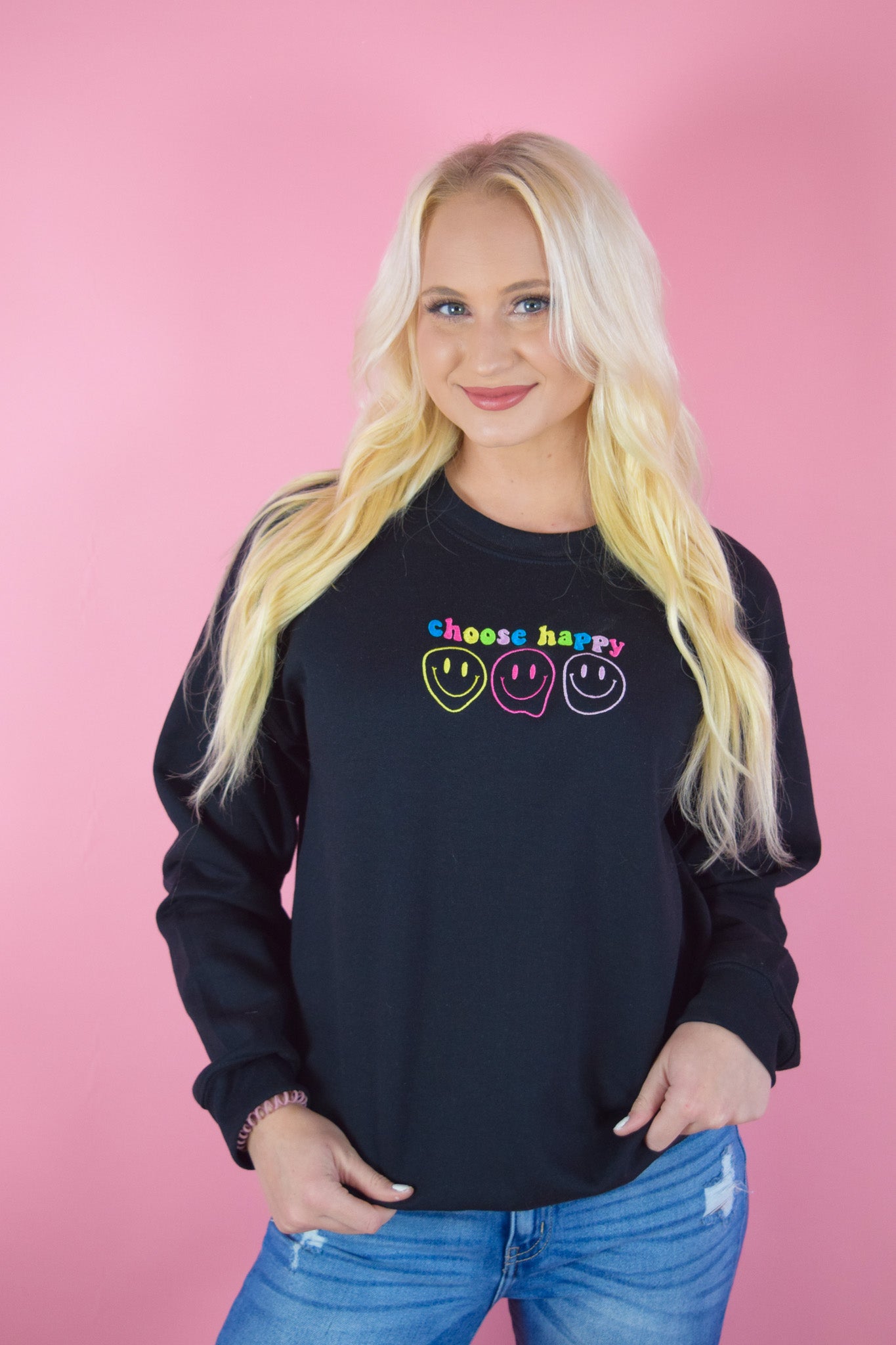 CHOOSE HAPPY EMBROIDERED SWEATER