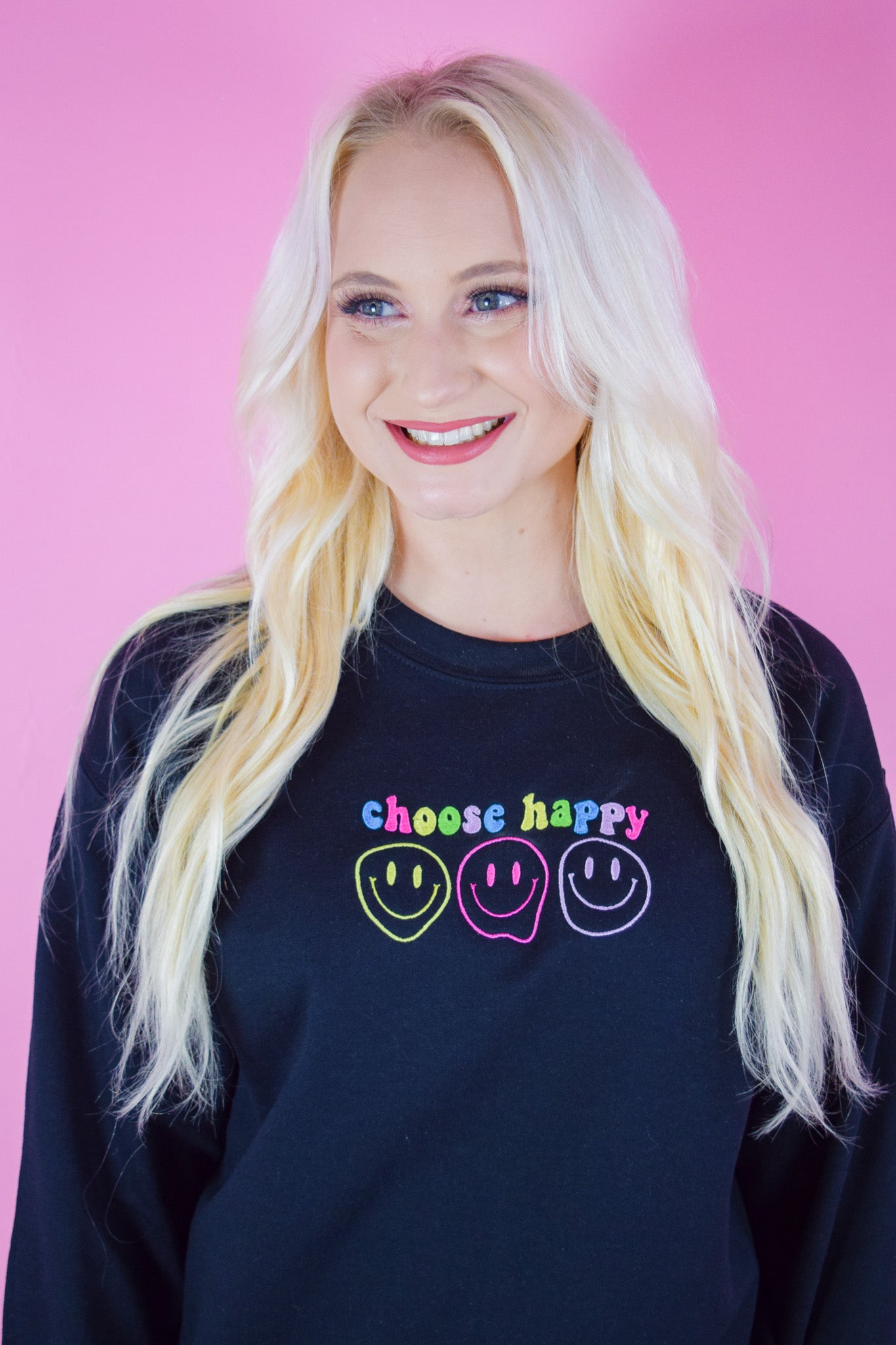 CHOOSE HAPPY EMBROIDERED SWEATER